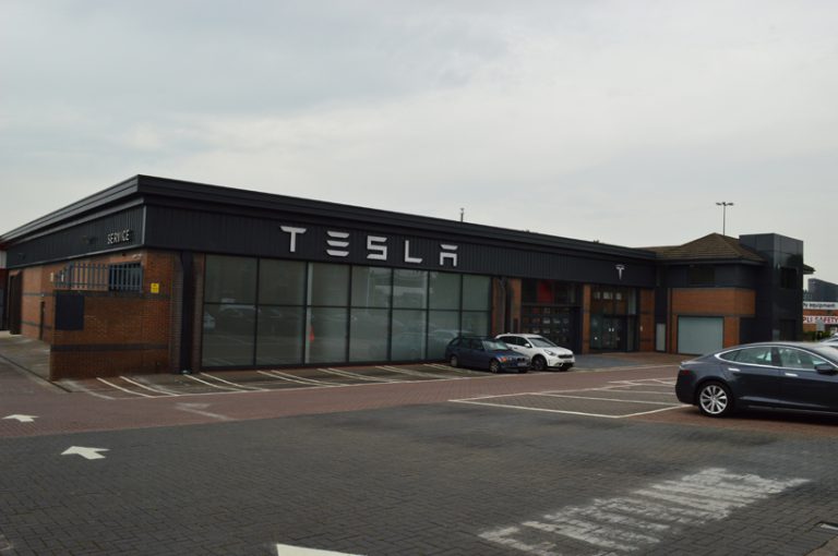Tesla Leeds car showroom refurbishment