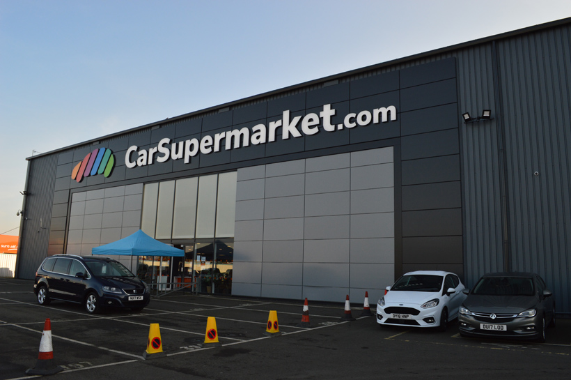 Carsupermarket.com Hull, main entrance after coating