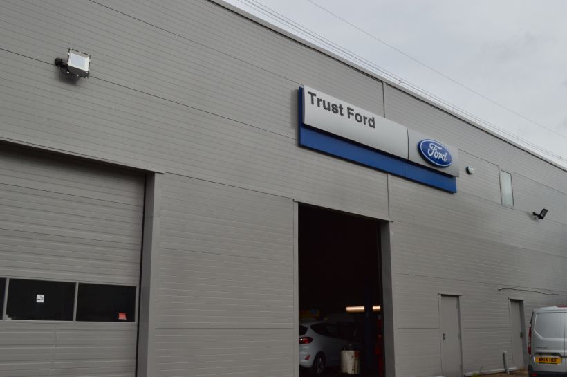 Trust Ford, Car Showroom, Castleford 22 Ford car showroom refurbishment
